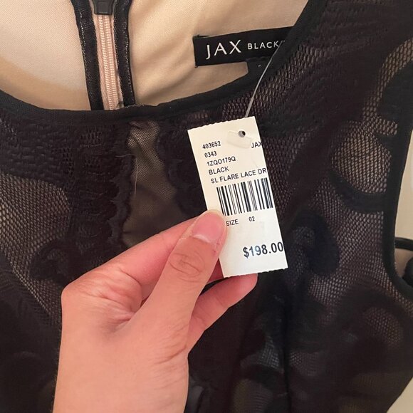 NWT Sleeveless Lace Fit & Flare Dress - Picture 4 of 5